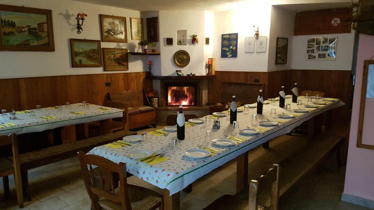 Agriturismo Volpe Golosa Morbegno Esterno foto